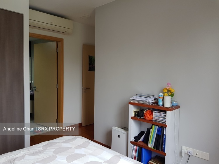 Esparina Residences (D19), Condominium #211091191